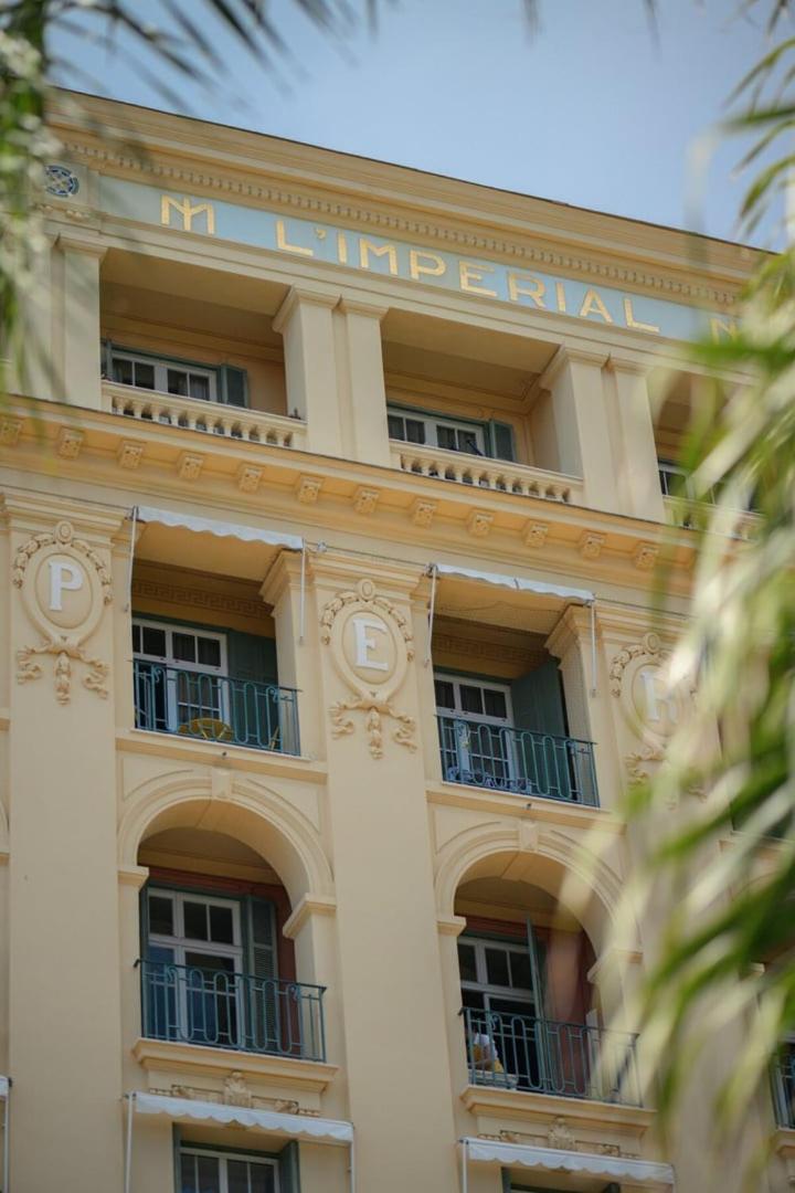 Le Coq Imperial - Parking - Spacieux Menton Eksteriør billede
